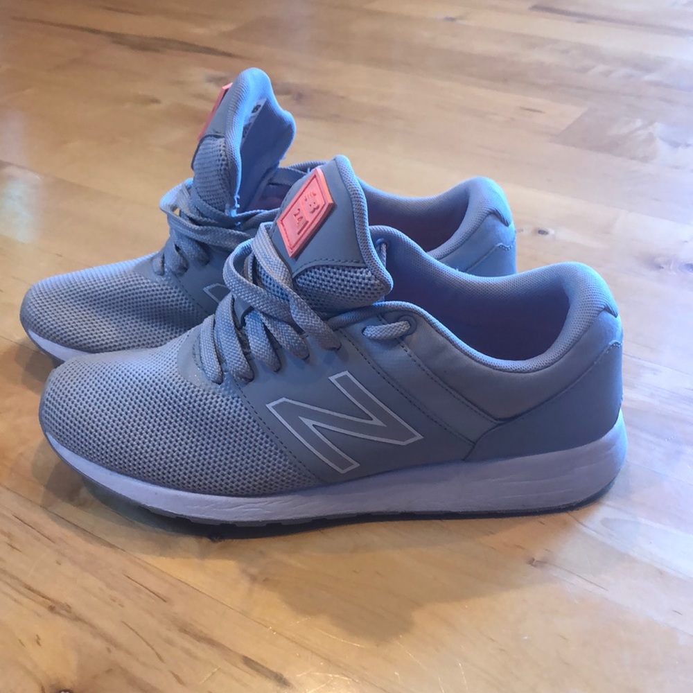 Women’s Gray New Balance Sneakers